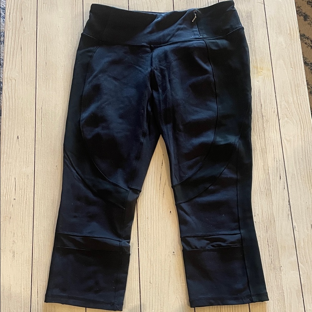 Calia Black Cropped workout  pants